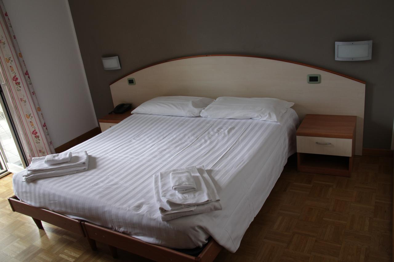 Albergo Da Benedetta Ветрала Екстериор снимка
