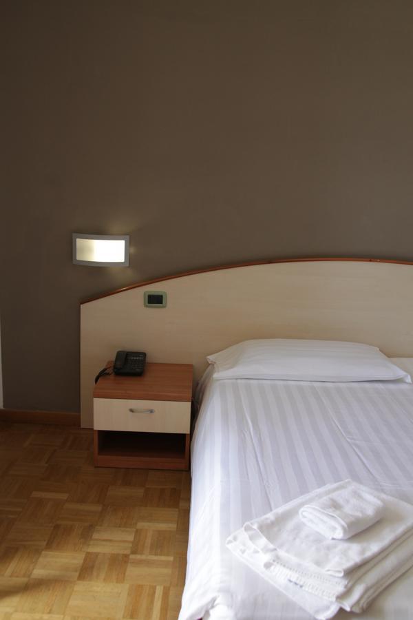 Albergo Da Benedetta Ветрала Екстериор снимка